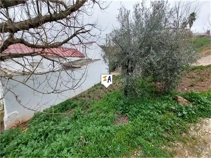 Finca rústica en venda a Cabra