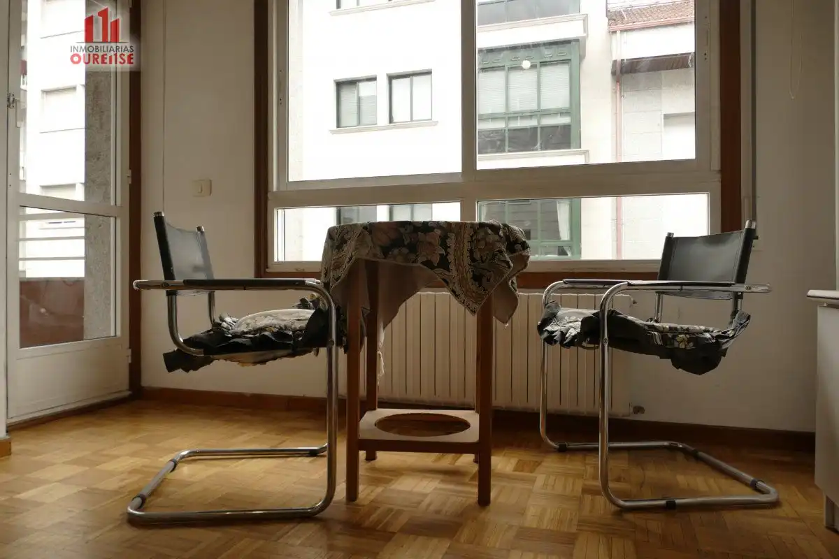 Comedor de Piso de alquiler en Ourense Capital  con Calefacción, Amueblado y Balcón