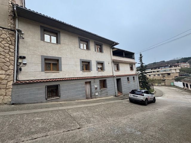 Exterior view of Single-family semi-detached for sale in Lerín  with Heating, Terrace and Furnished