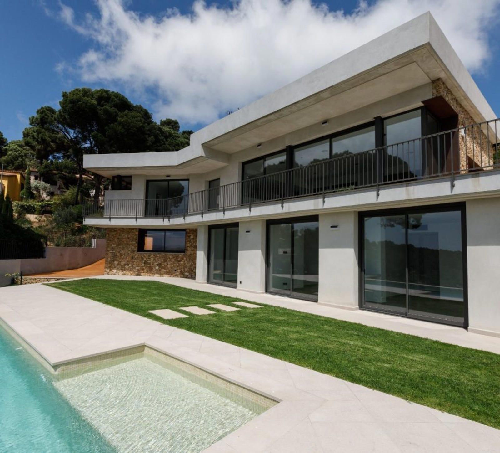 Vista exterior de Casa o xalet en venda en Begur amb Aire condicionat, Calefacció i Traster