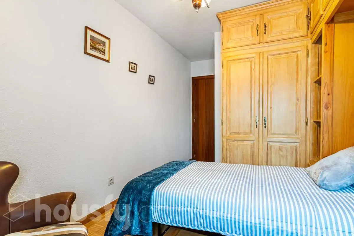 Flat for rent in Calle Río Estenilla, Santa María de Benquerencia