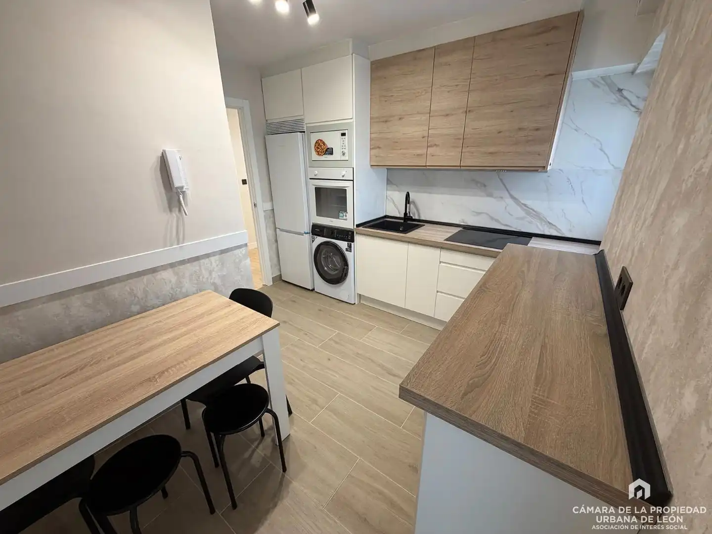 Wohnung zur Miete in ESLA, Pinilla