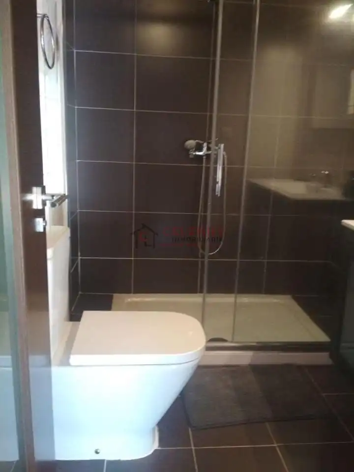Bany de Casa o xalet de lloguer en Allariz amb Calefacció, Parquet i Moblat