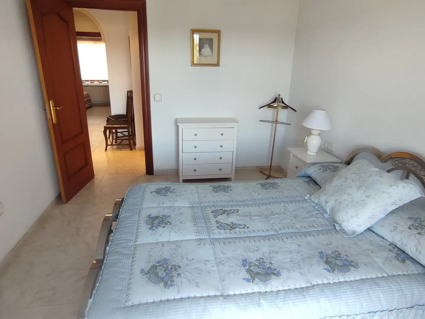 Habitación de Piso en venta en Carpio con Calefacción, Terraza y Amueblado