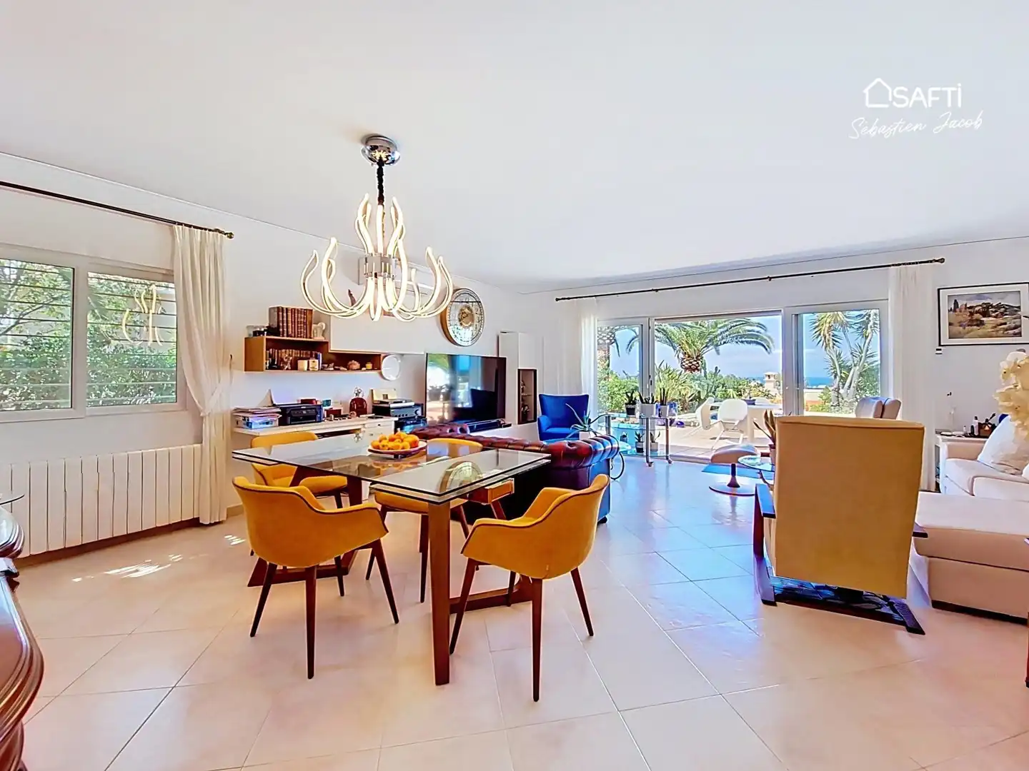 Dining room of Houses for sale in Dénia  with Air Conditioner, Heating and Terrace