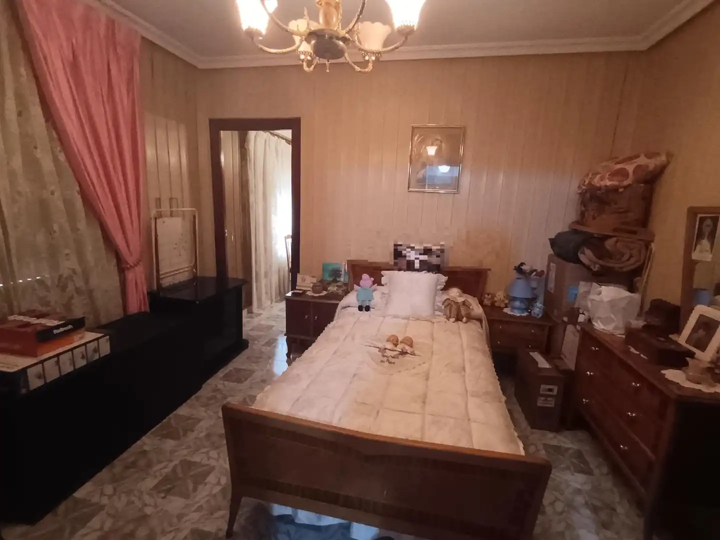 Dormitori de Casa o xalet en venda en Puertollano amb Aire condicionat, Calefacció i Moblat