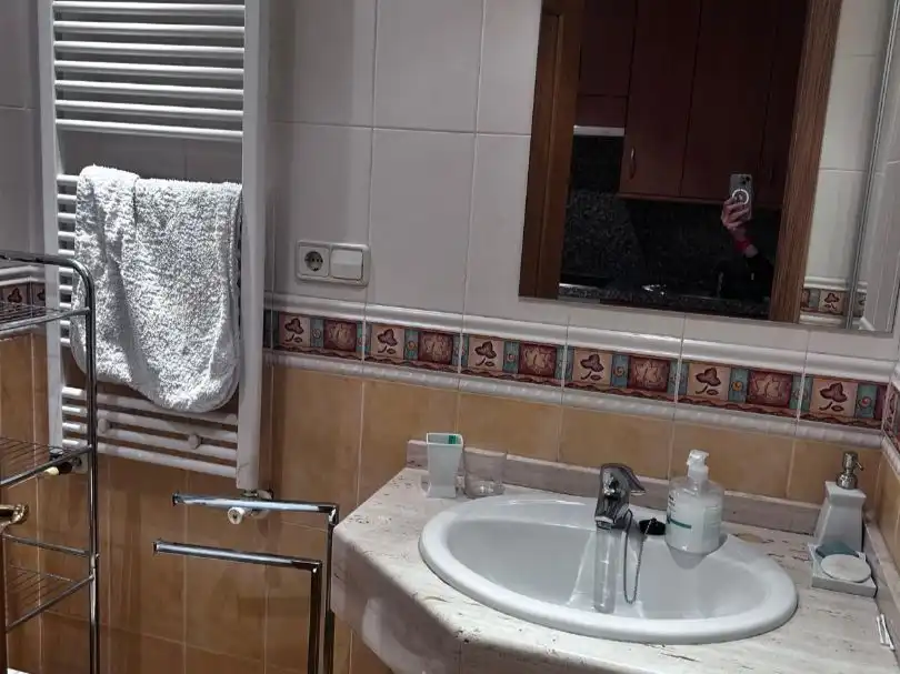 Baño de Piso de alquiler en La Guija