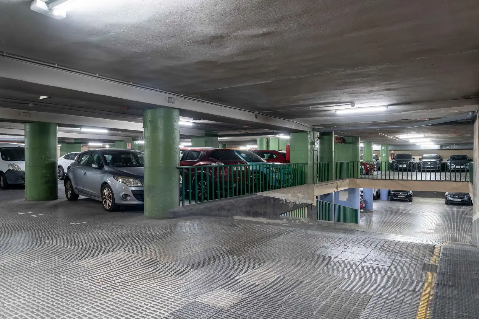 Einzelparkplatz zur Miete in CALLE VALENCIA 375, imagen 8