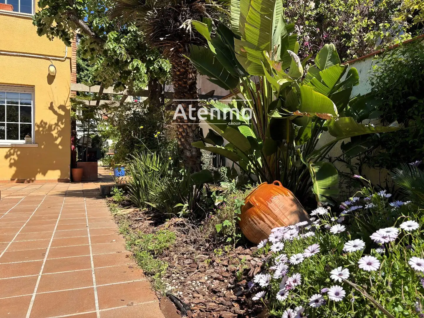 Jardín de Casa o chalet en venta en Barcelona con Aire acondicionado, Calefacción y Jardín privado