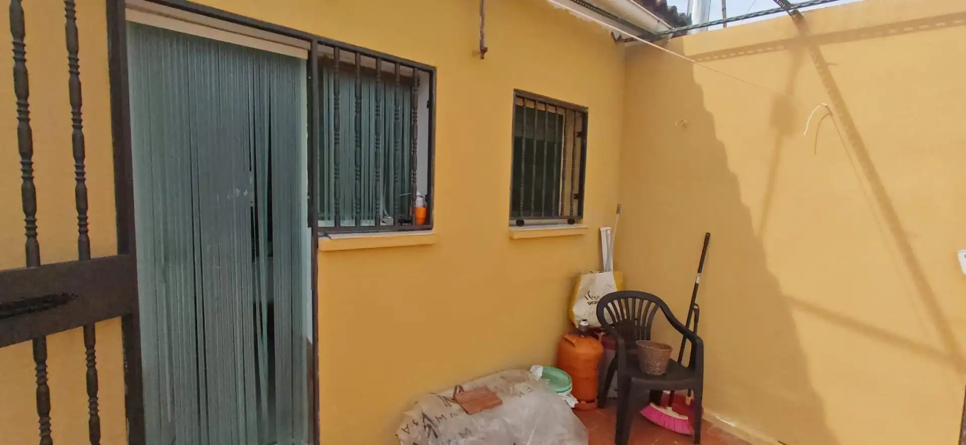 Terrassa de Casa adosada en venda en Albinyana amb Aire condicionat, Calefacció i Jardí privat