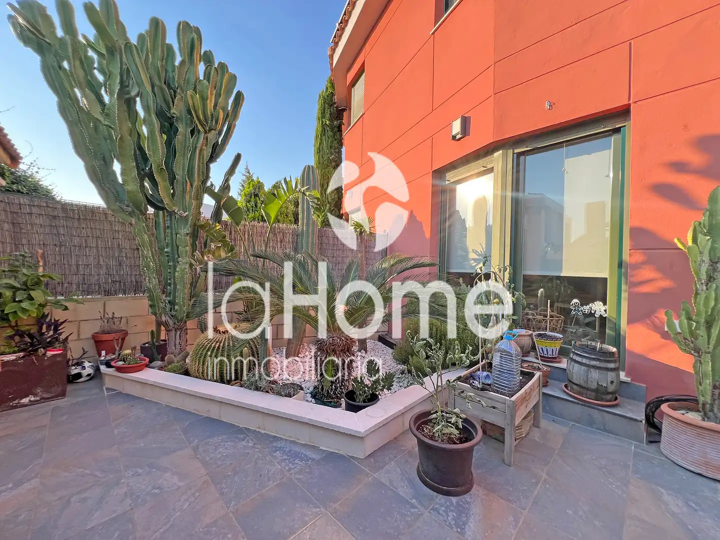 Terraza de Casa adosada en venta en Bétera con Aire acondicionado, Calefacción y Jardín privado