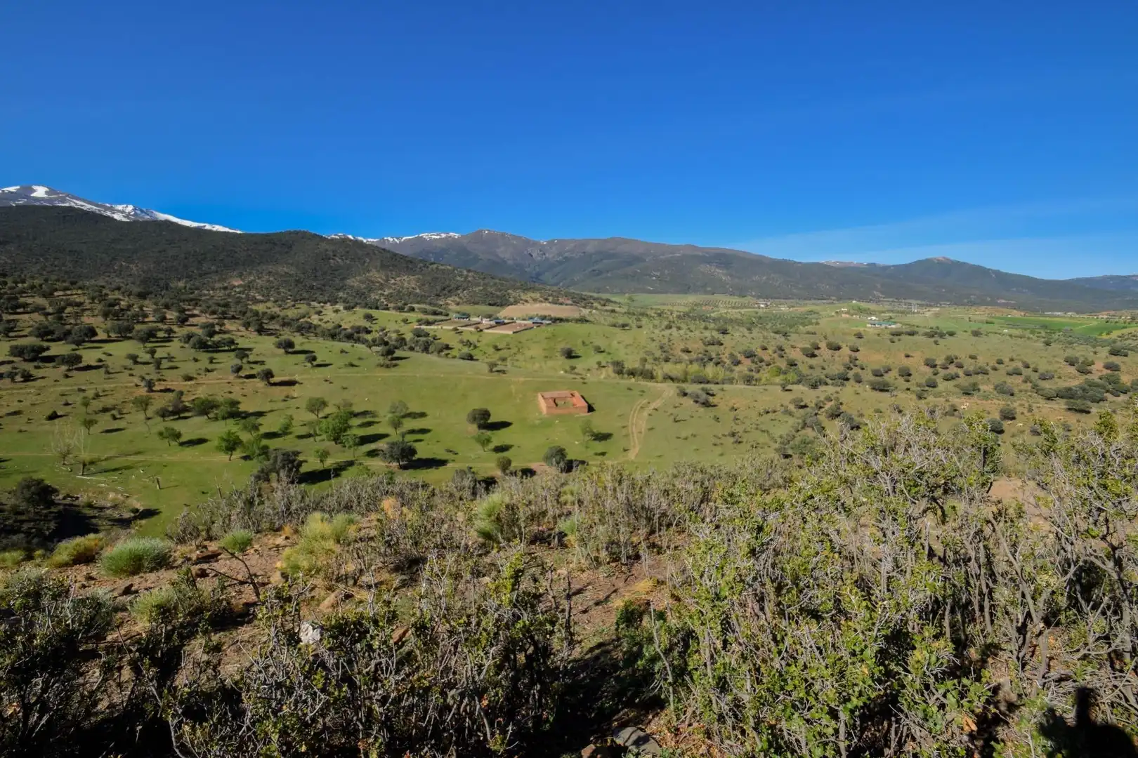 Terreno en venta en Paraje de las Perdices, Lugros
