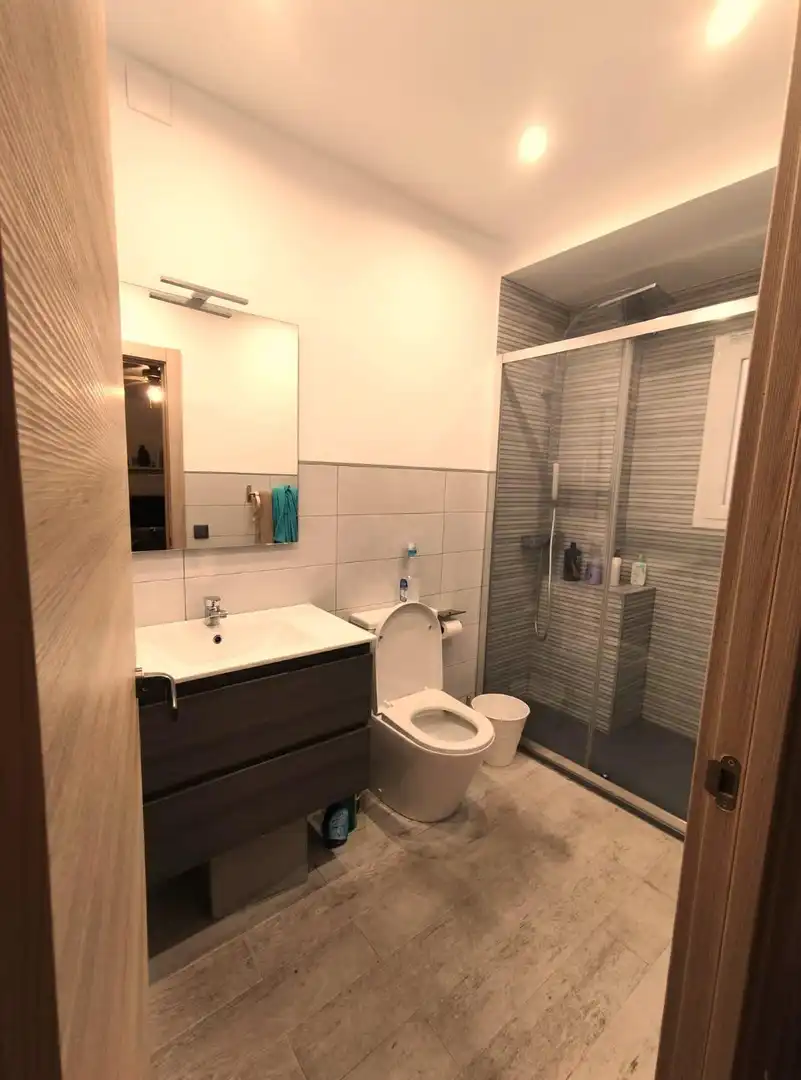 Bathroom of Flat for sale in Cáceres  with Air Conditioner