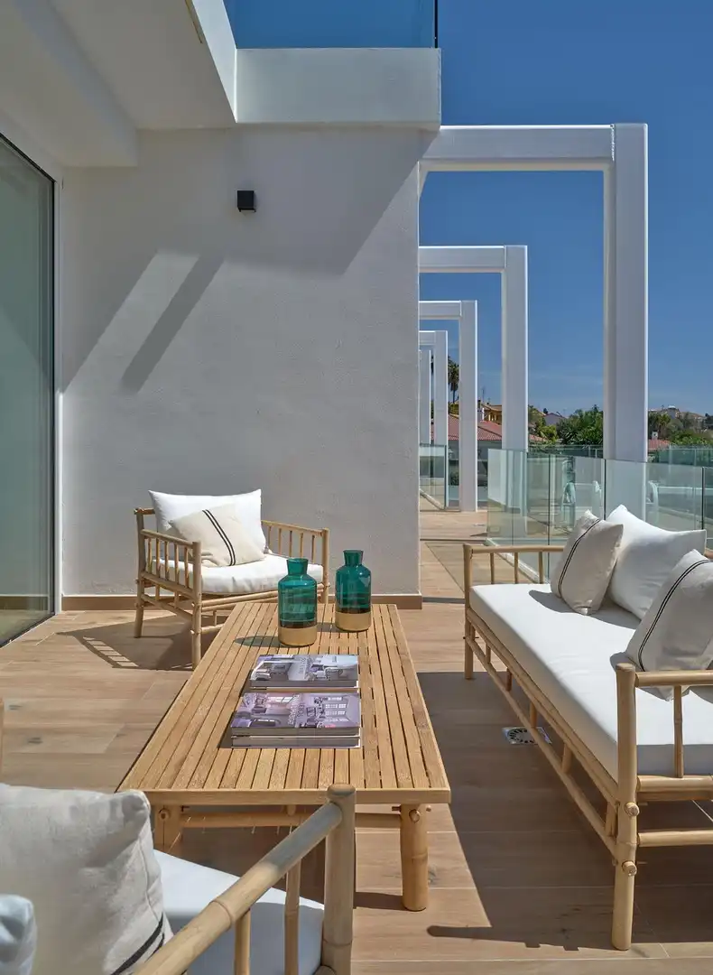 Terrassa de Casa o xalet en venda en Marbella amb Aire condicionat, Calefacció i Jardí privat