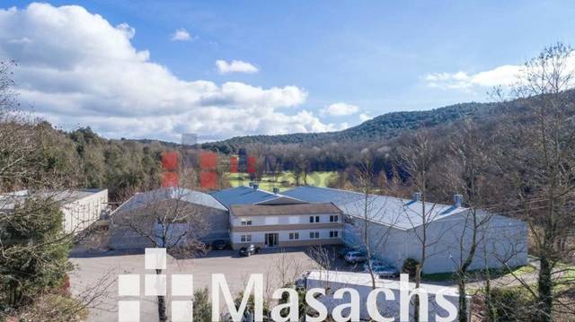 Nave industrial en Alquiler en Les Planes d'Hostoles