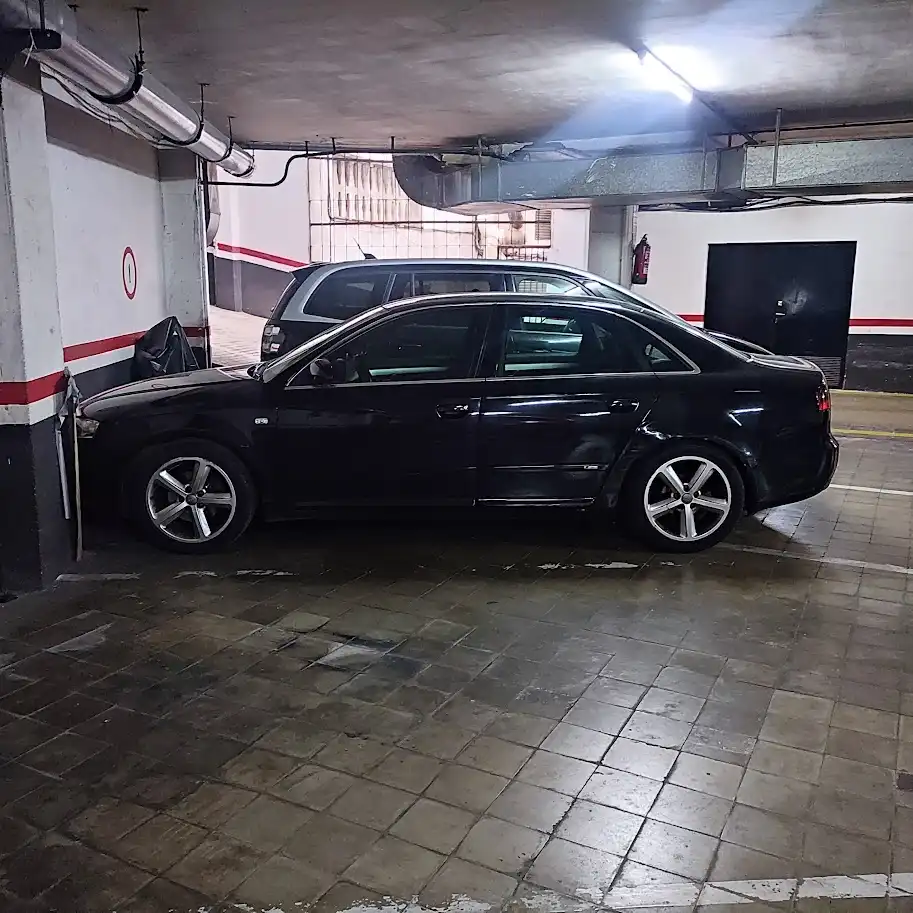 Aparcament de Garatge en venda en Barcelona