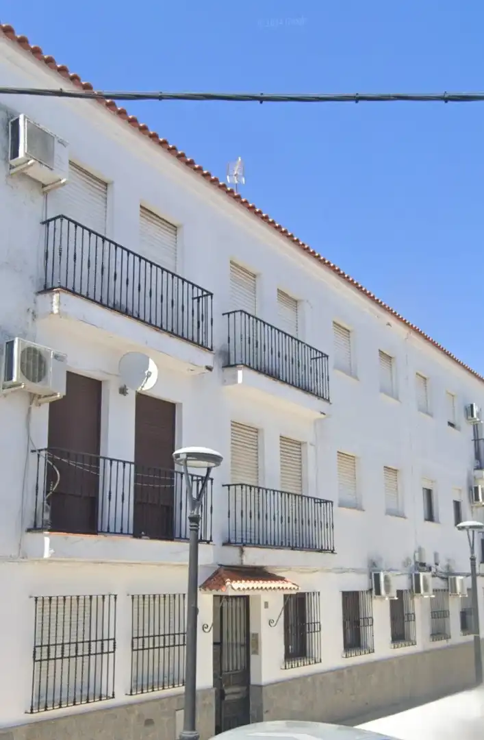 Vista exterior de Piso en venta en Jerez de los Caballeros con Aire acondicionado, Amueblado y Balcón