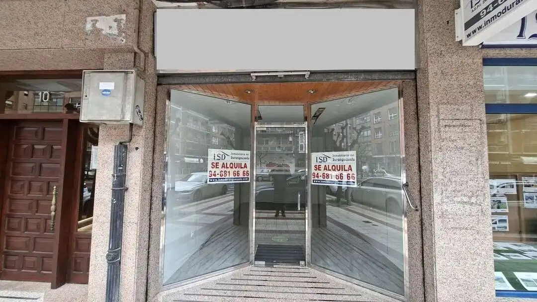 Local comercial de lloguer a Durango