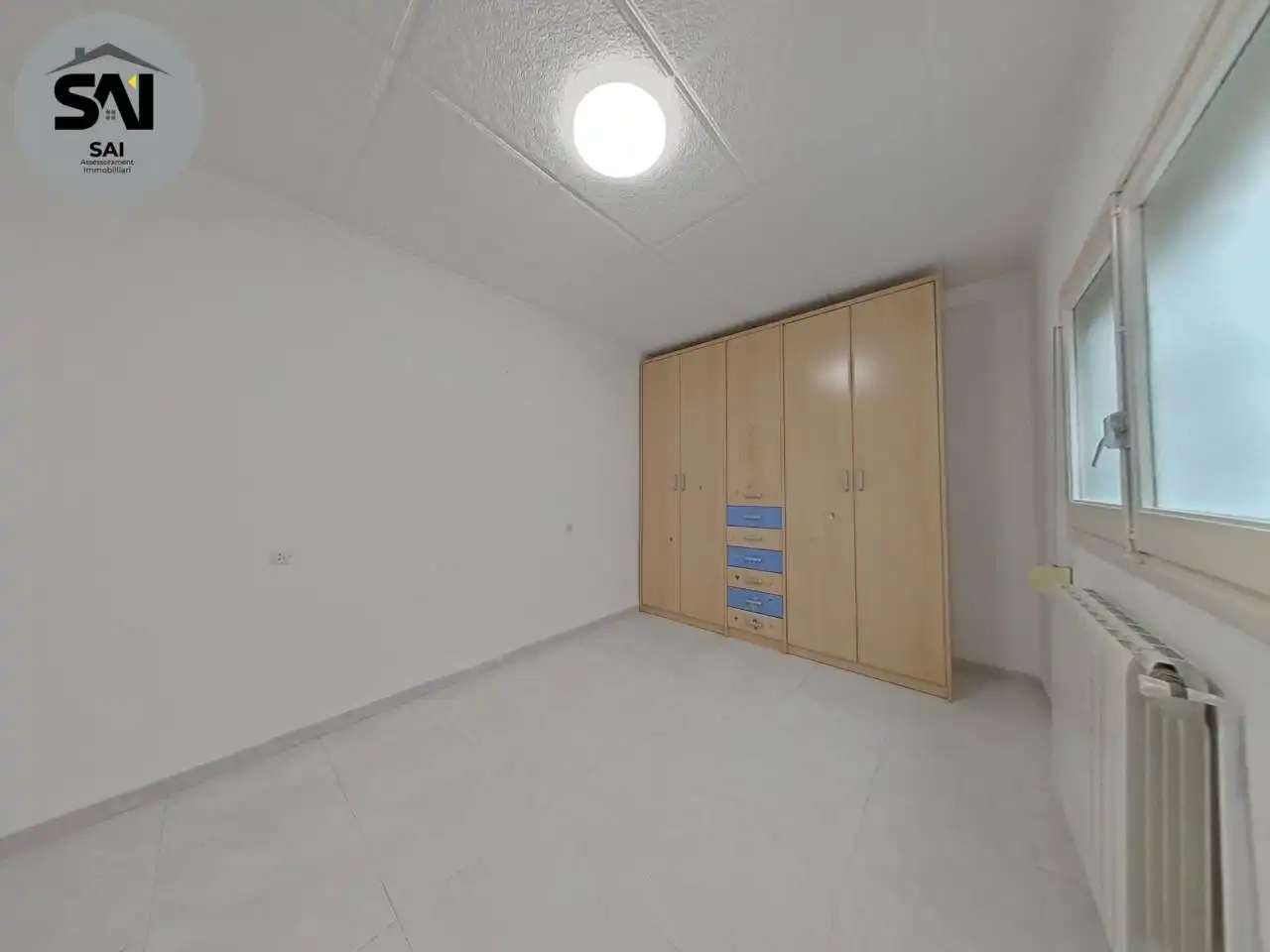 Bedroom of Flat for sale in Sabadell  with Air Conditioner, Heating and Balcony