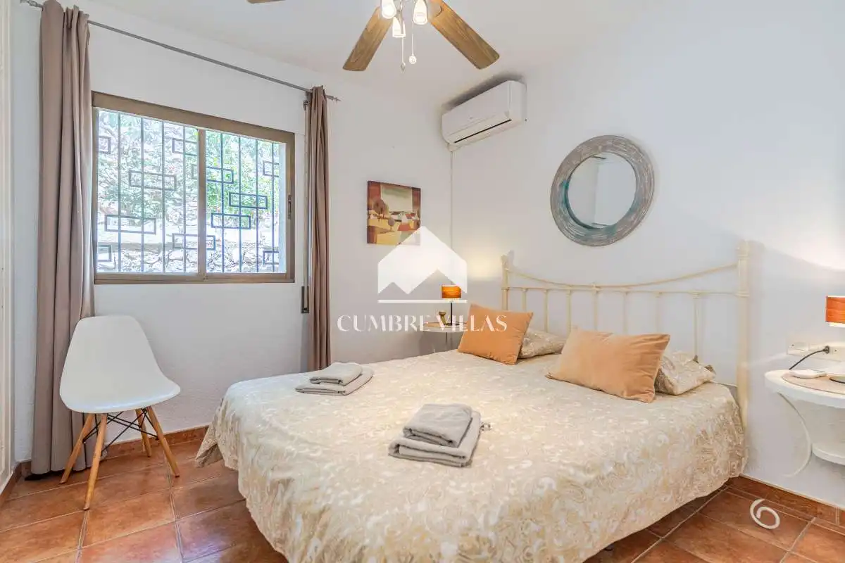 Bedroom of Houses for sale in Salobreña  with Private garden, Terrace and Internet