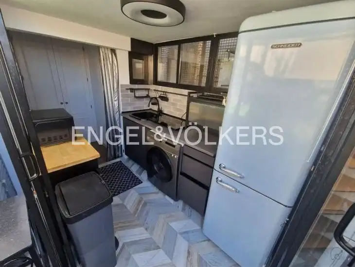Penthouse with lift for sale in Calle de Blasco de Garay, imagen 7