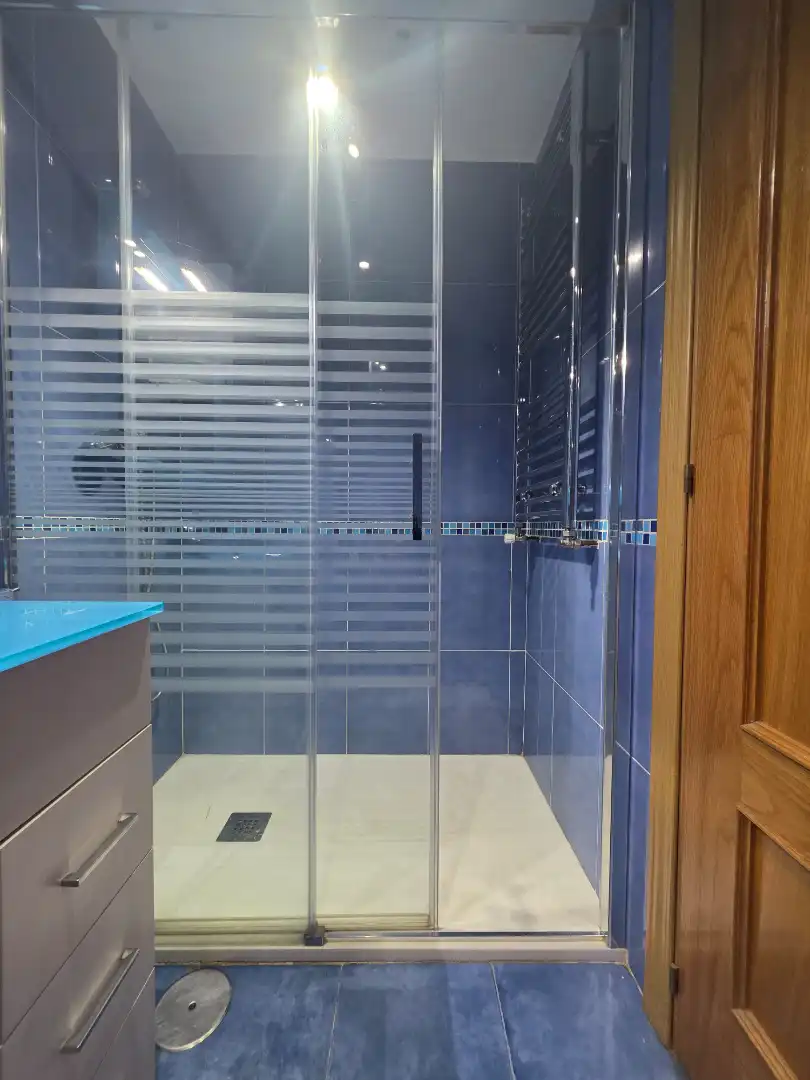 Baño de Piso en venta en Parla con Aire acondicionado, Calefacción y Parquet
