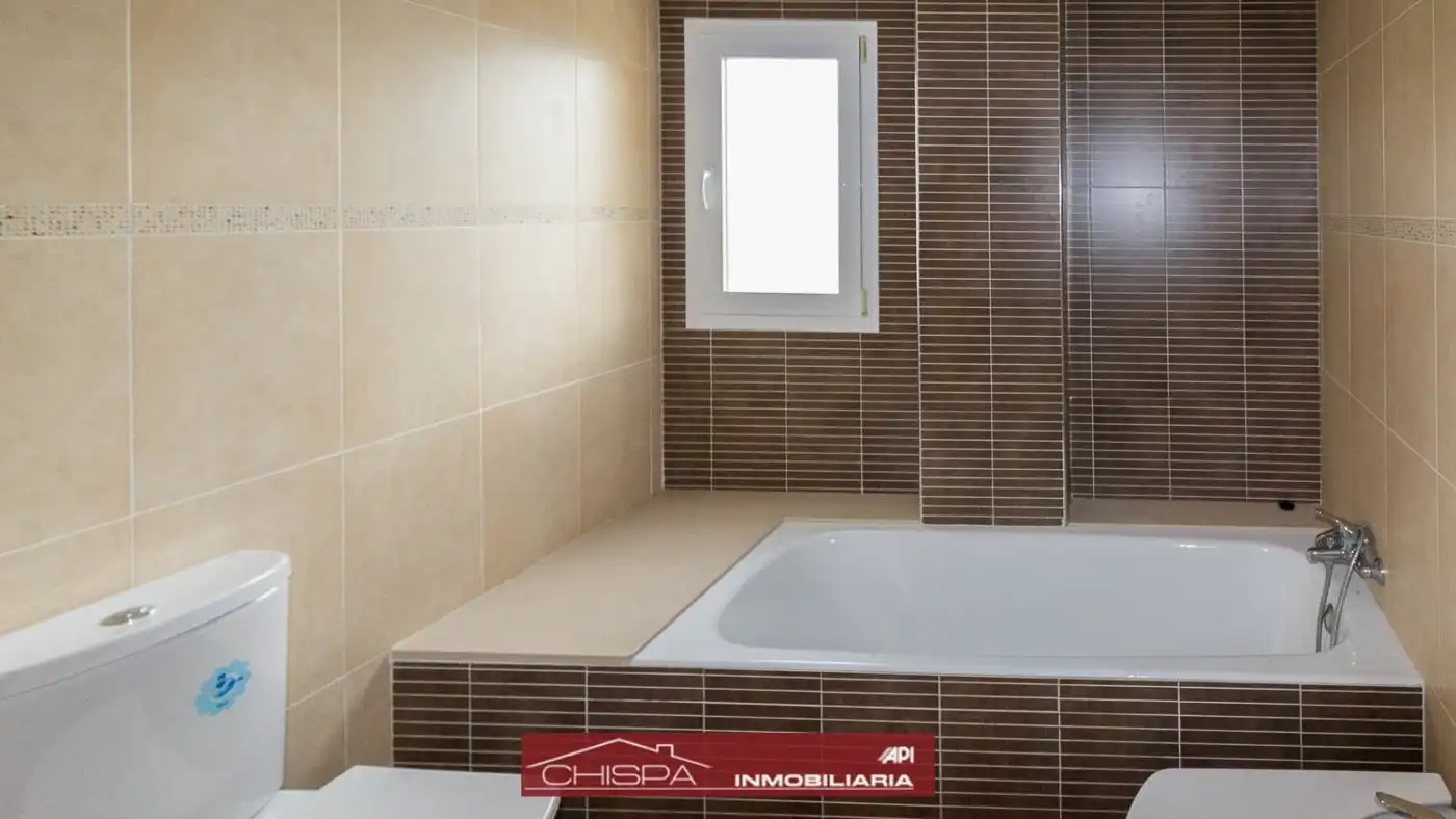 Bathroom of Houses for sale in Bétera