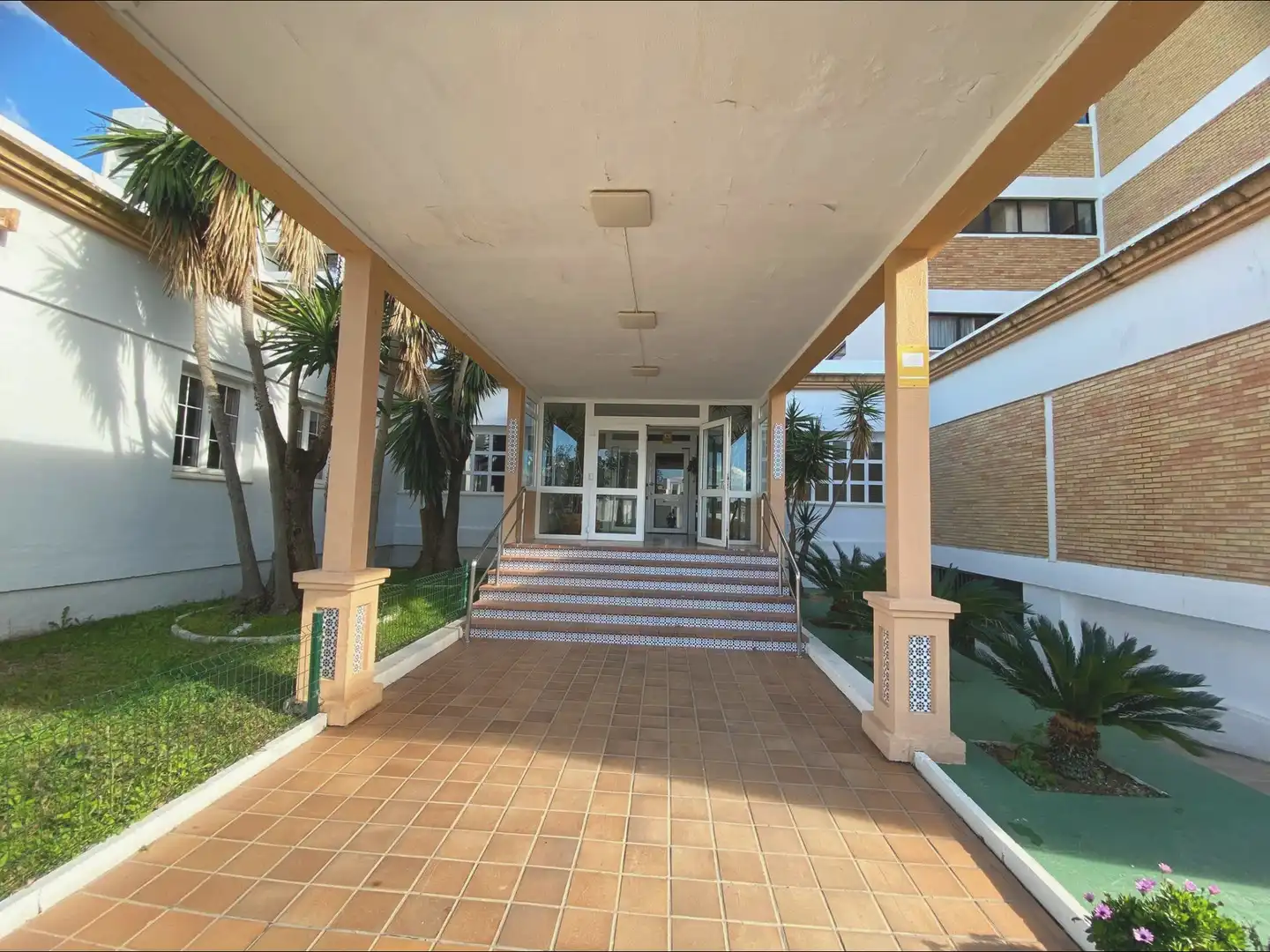 Home with terrace for sale in Calle Sector Laguna del Sopetón, imagen 5