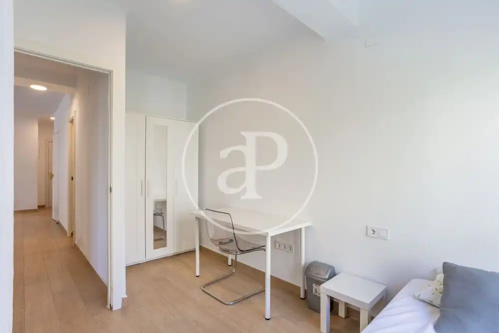 Bedroom of Flat for rent in Valencia  with Air Conditioner, Heating and Furnished