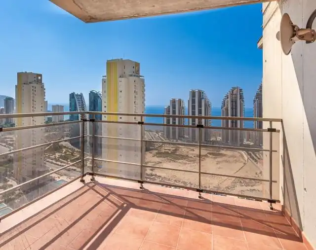 Apartamento en venta en Via Parque