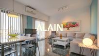 Living room of Flat for sale in  Valencia Capital  with Heating, Terrace and Balcony