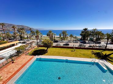 Appartamento con piscina in affitto a Paseo de Velilla 79