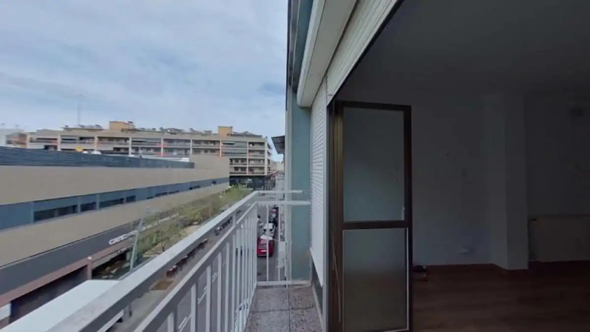 Terrassa de Pis en venda en Viladecans amb Calefacció, Forn i Balcó