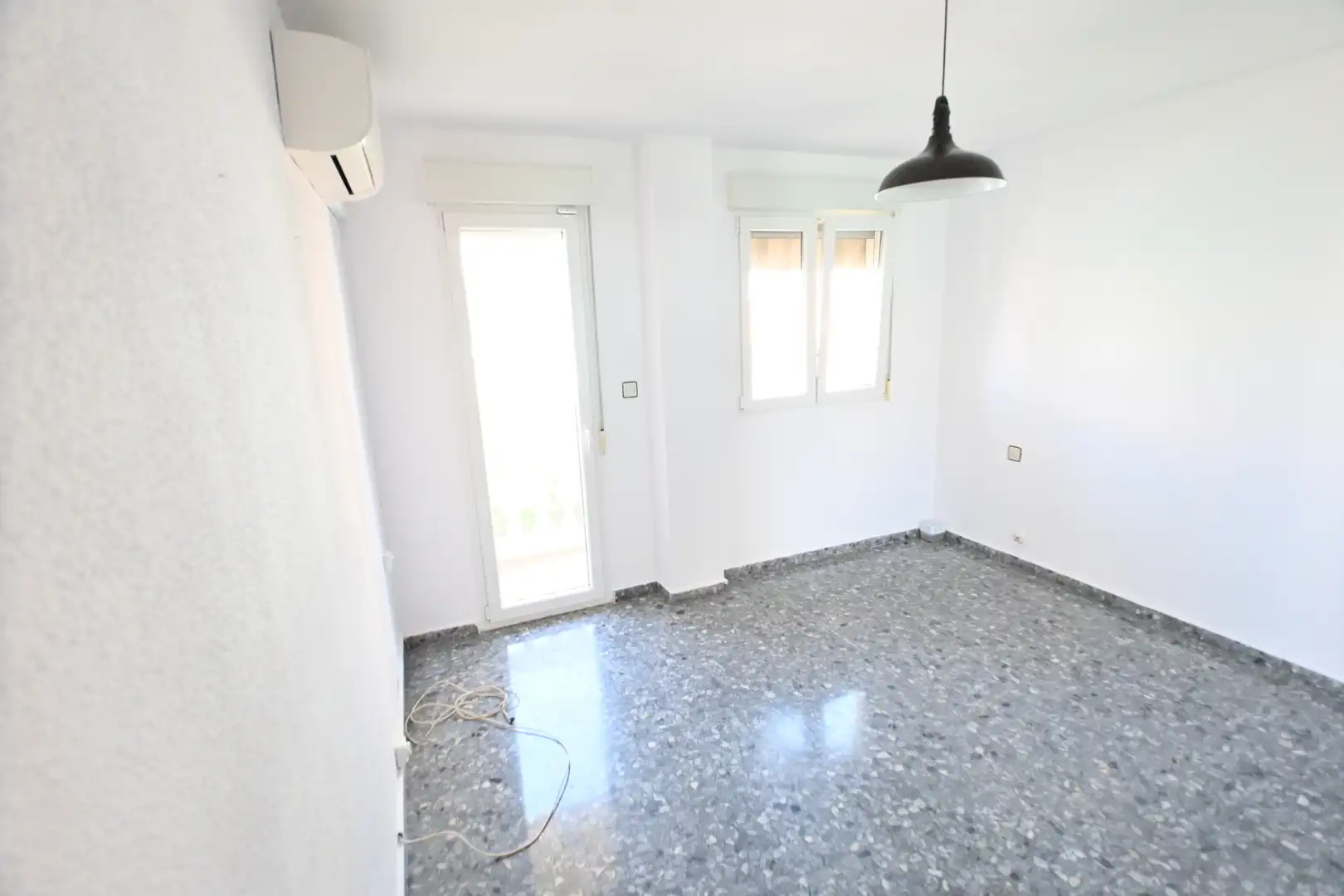 Casa adosada en venta en Churriana de la Vega con Aire acondicionado, Terraza y Trastero