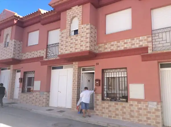 House for sale in Goros