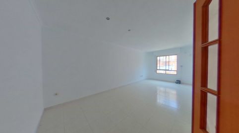 Foto 3 de Piso en venta en Guardamar, Corea, Gandia