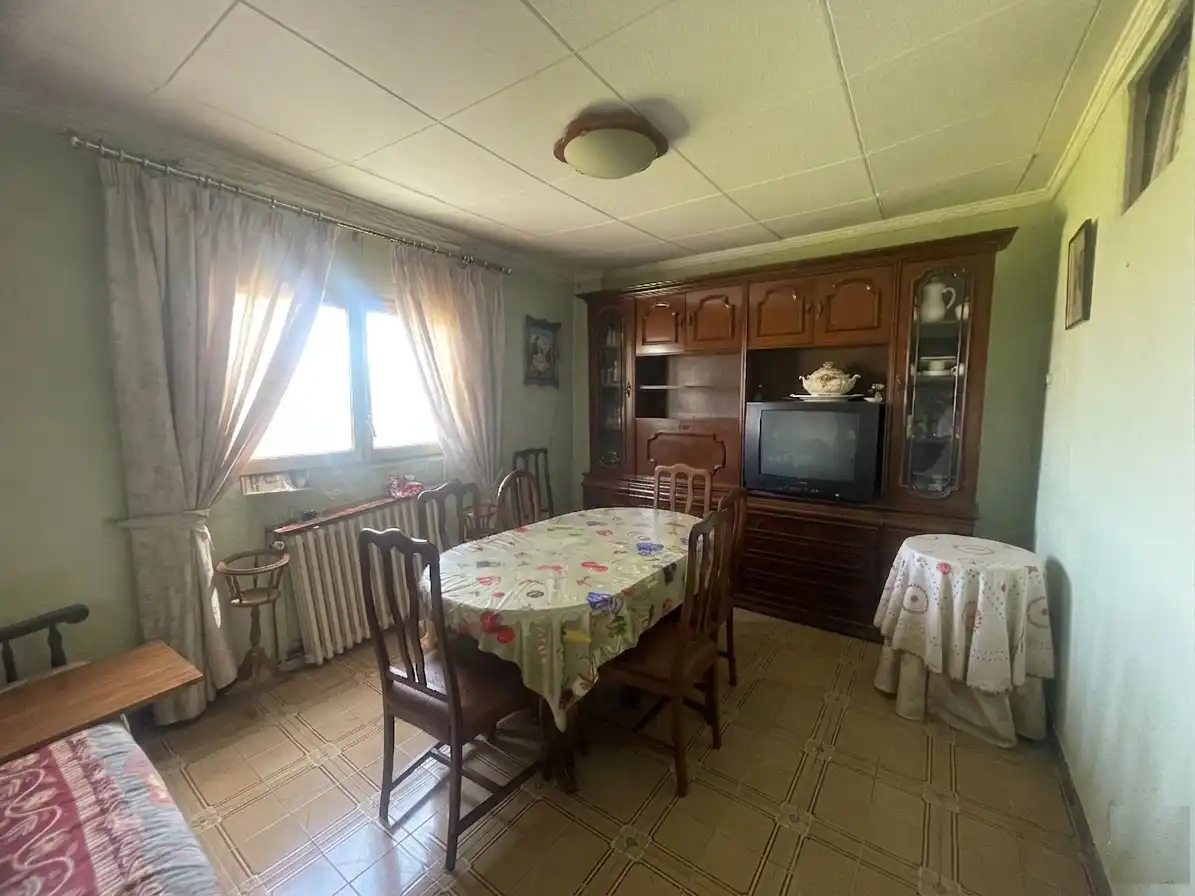 Comedor de Casa o chalet en venta en Balaguer con Calefacción, Jardín privado y Amueblado