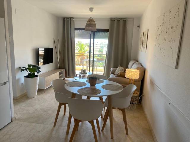 Apartamento en Venta en Carrer d'Emili Vendrell en La Pineda