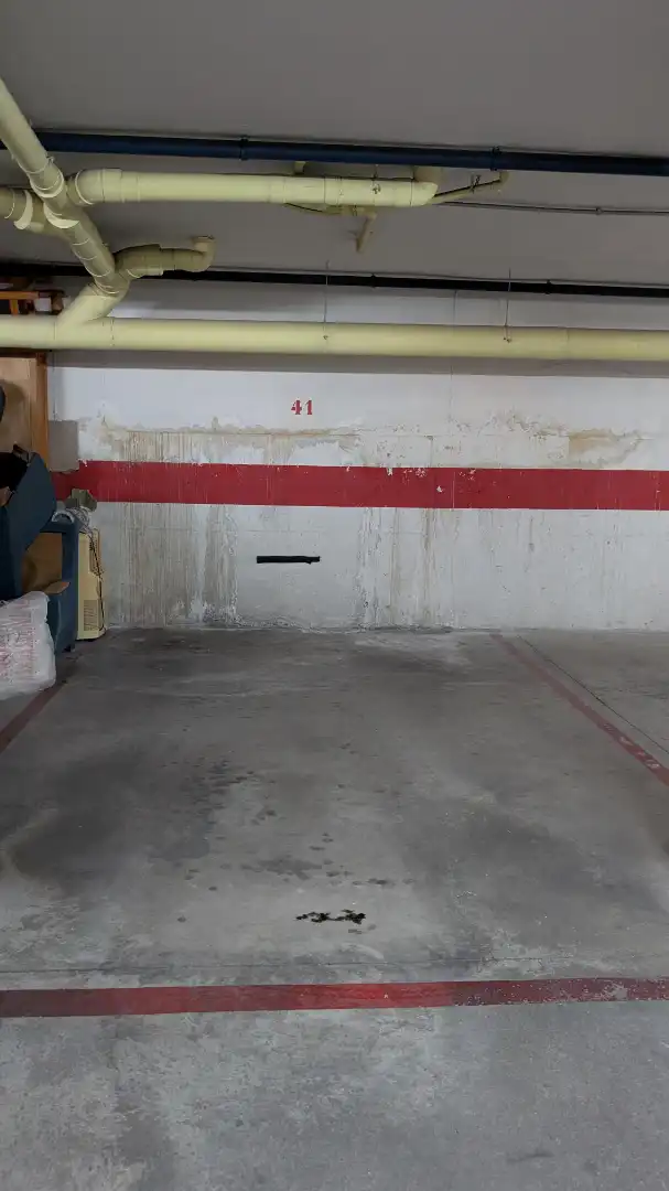 Parking de Piso de alquiler en Armilla con Aire acondicionado, Calefacción y Amueblado