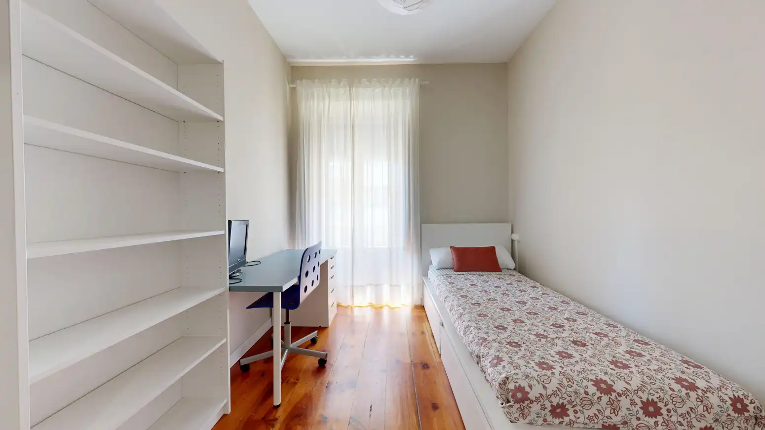 Habitación de Piso en venta en Tafalla con Calefacción y Balcón