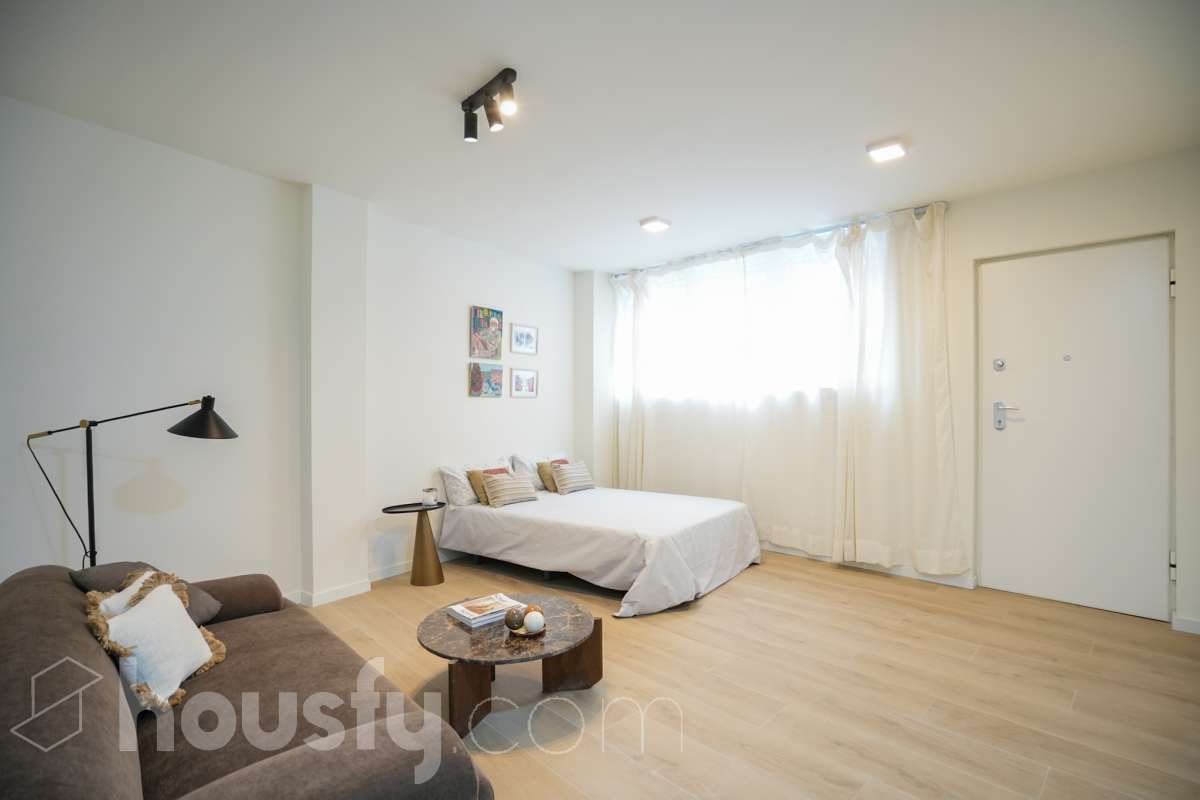 Habitación de Apartamento en venta en  Madrid Capital con Aire acondicionado, Calefacción y Parquet