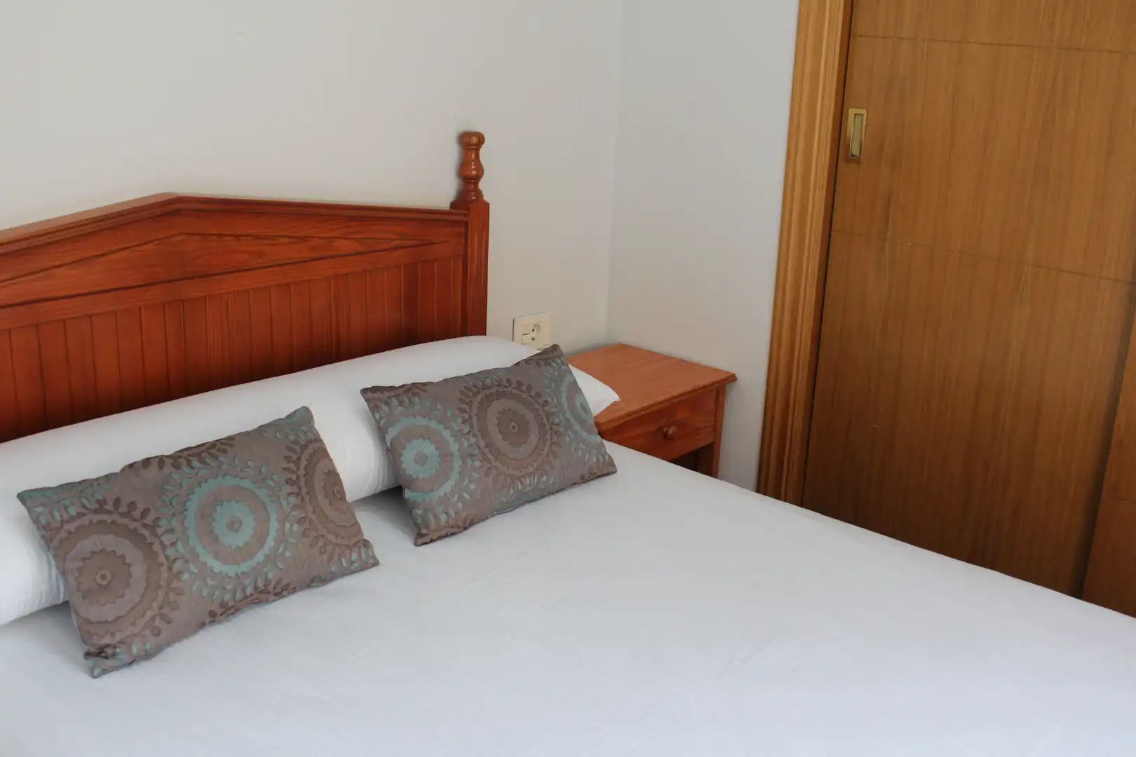 Schlafzimmer von Dachboden zur Miete in  Granada Capital mit Heizung, Terrasse und Möbliert