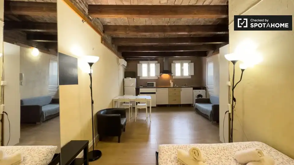 Piso con terraza en alquiler en Eixample, imagen 6