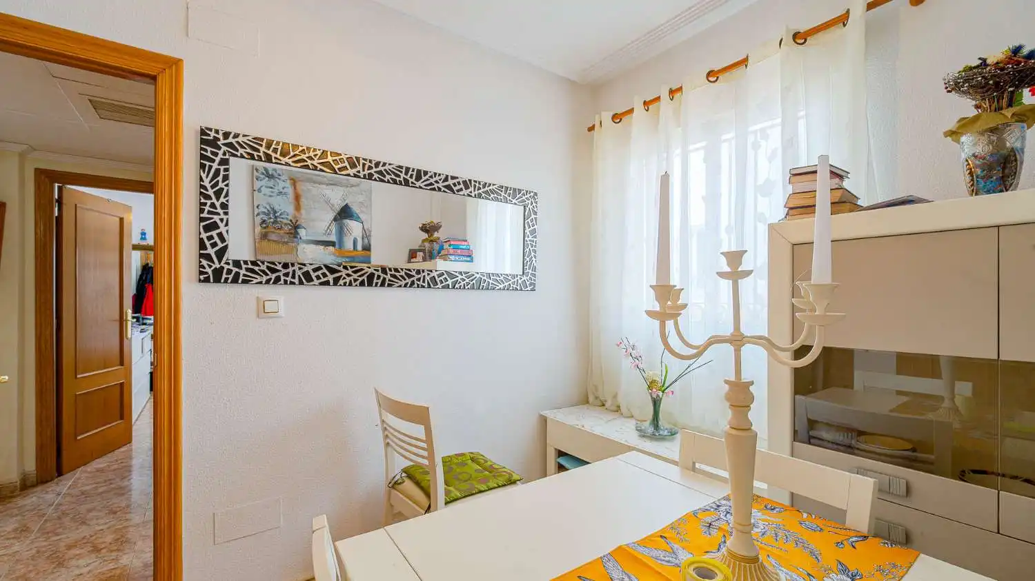 Comedor de Casa o chalet en venta en Orihuela con Aire acondicionado, Calefacción y Terraza