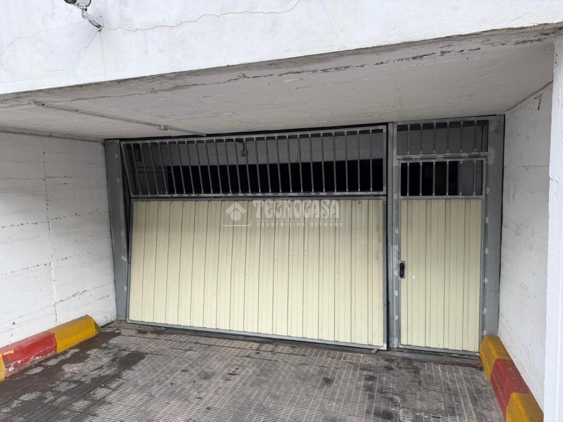 Aparcament de Garatge de lloguer en Santander