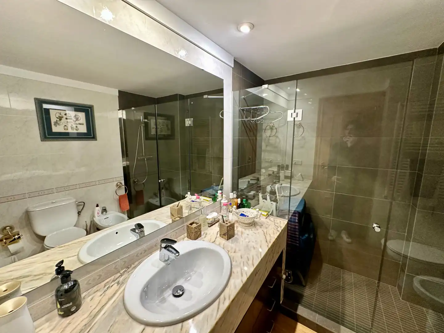 Bathroom of Flat for sale in Girona  with Heating, Furnished and Balcony