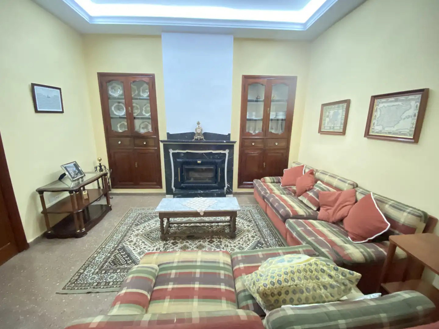 Sala d'estar de Casa o xalet en venda en Carlet amb Aire condicionat, Calefacció i Jardí privat