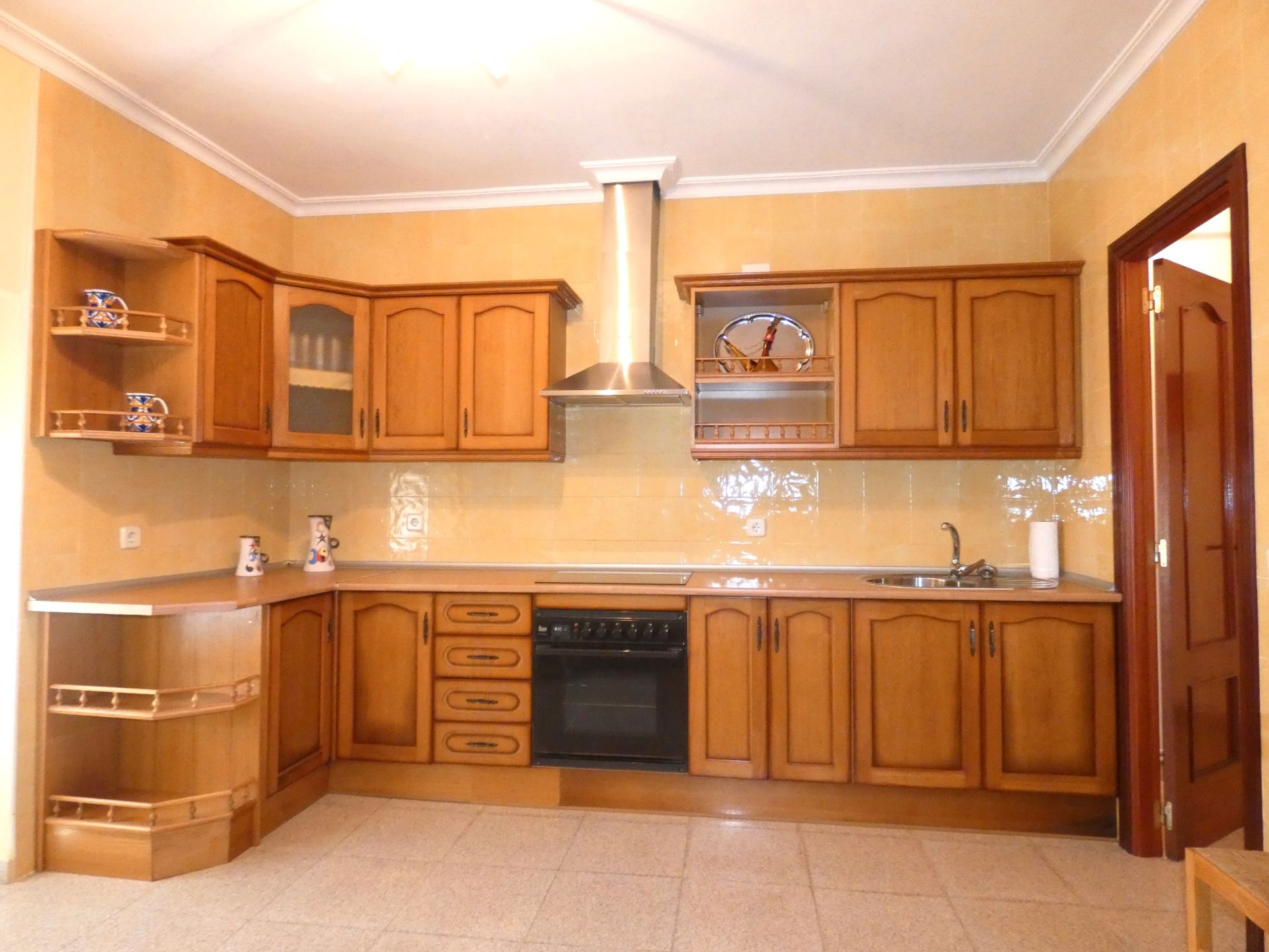 Kitchen of House or chalet for sale in Moral de Calatrava  with Air Conditioner, Heating and Furnished
