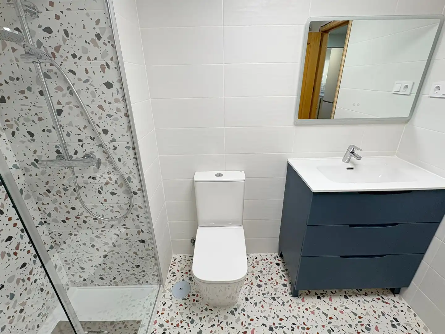 Flat for sale in Calle Andres Segovia, El Pinillo