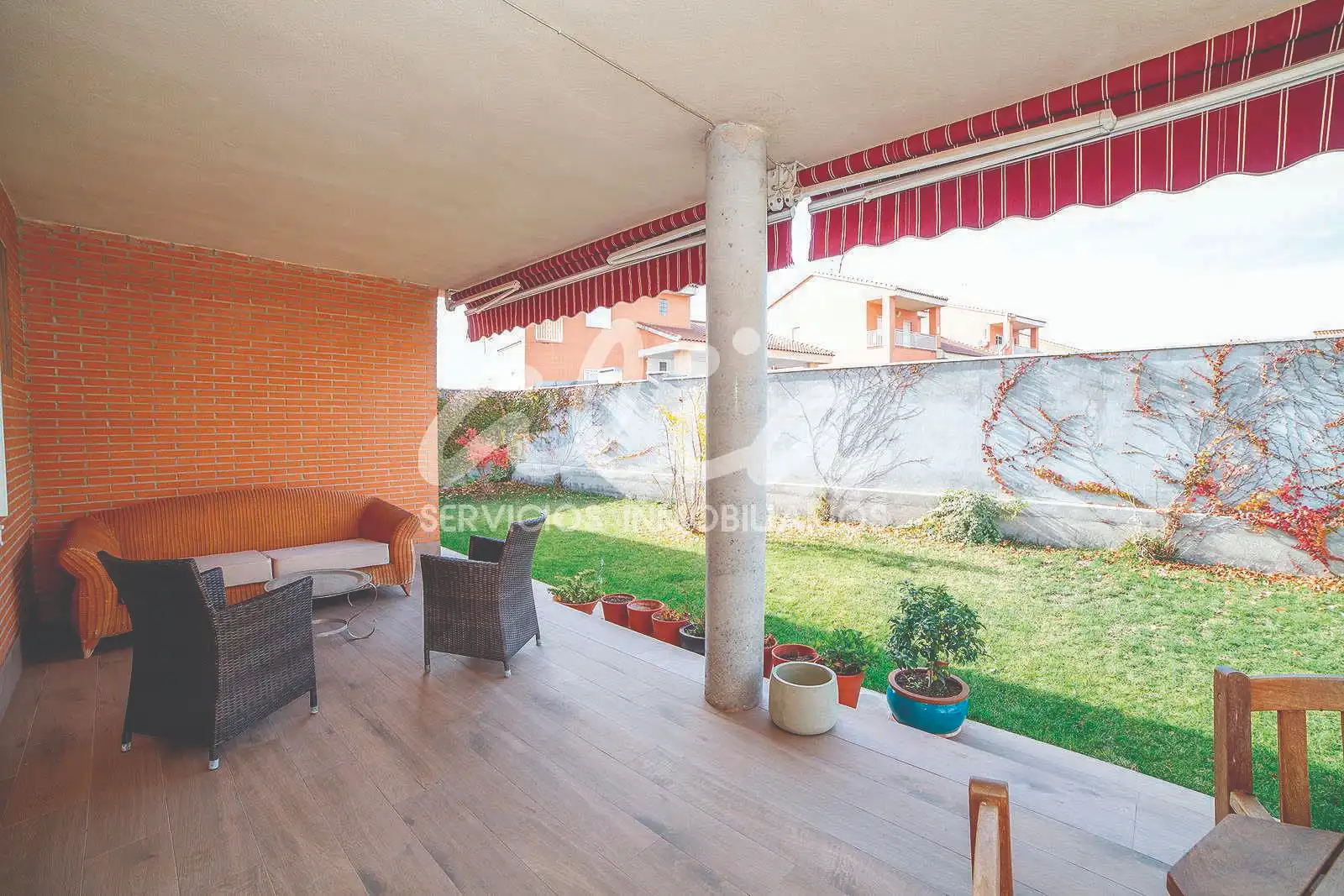 Jardí de Casa o xalet en venda en Seseña amb Aire condicionat, Calefacció i Parquet